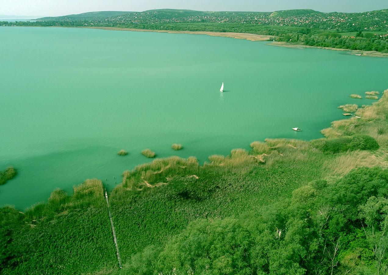 Fuzliget Surf Garden Apartment Balatonfuzfo Luaran gambar